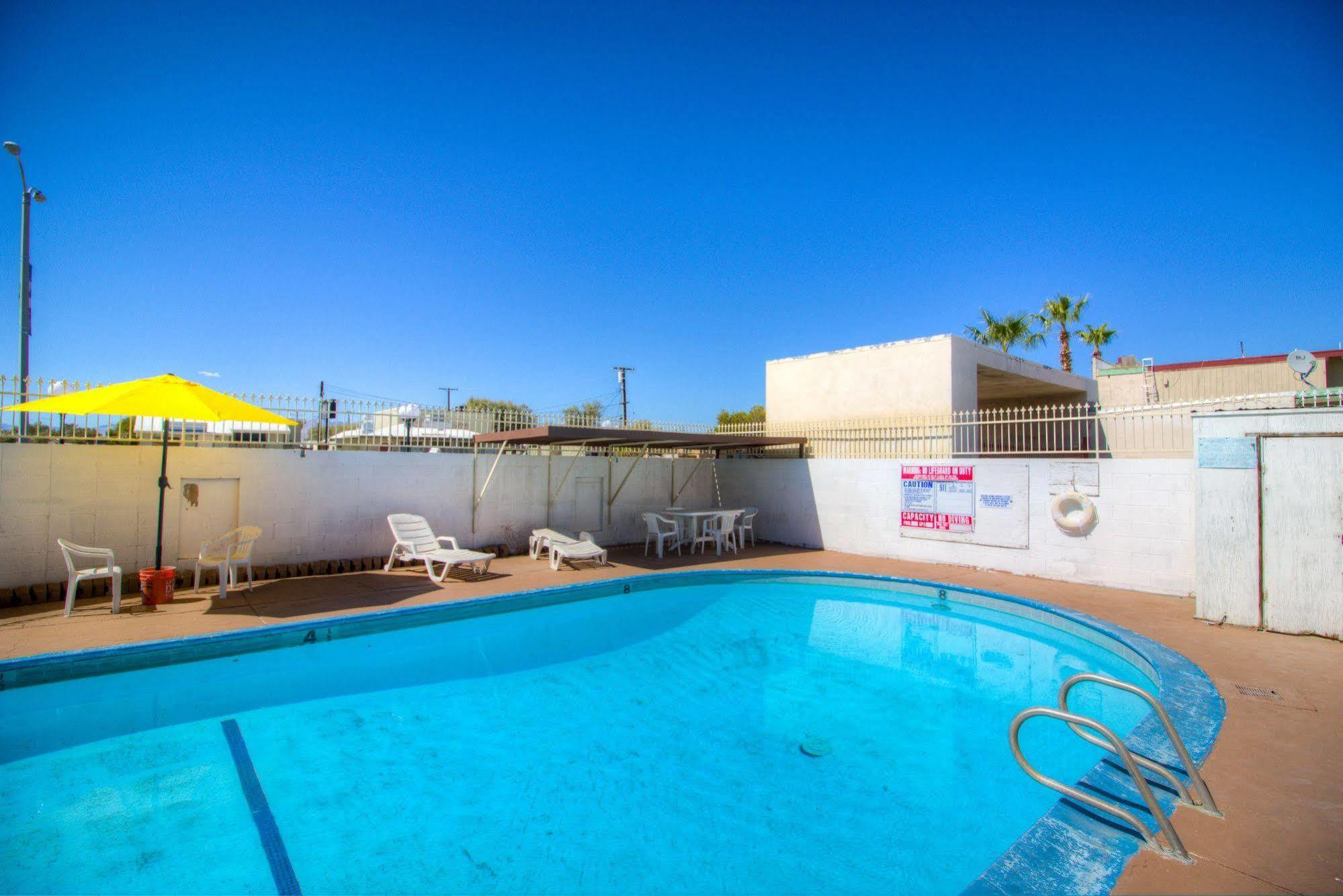 Hotel Ridgecrest An Extended Stay Studio Exterior foto
